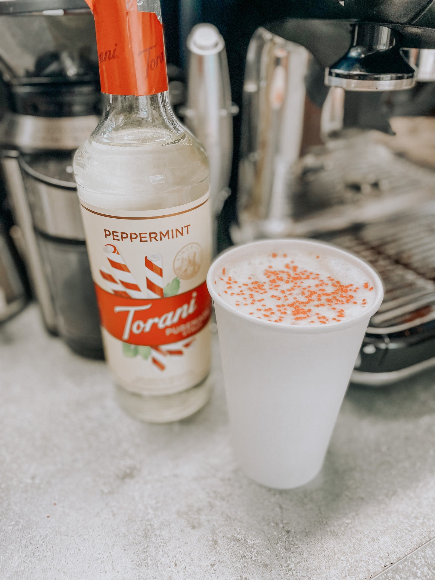 16 oz Peppermint Bark (White Chocolate Peppermint)